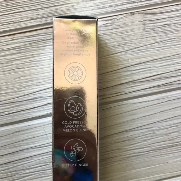 Becca Cosmetics Skin Love Weightless Blur Foundation Chestnut - Picture 7 of 7